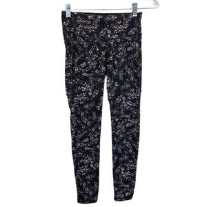 Calia Lavender/Black Floral Print 3/4 Length Leggings Size Small